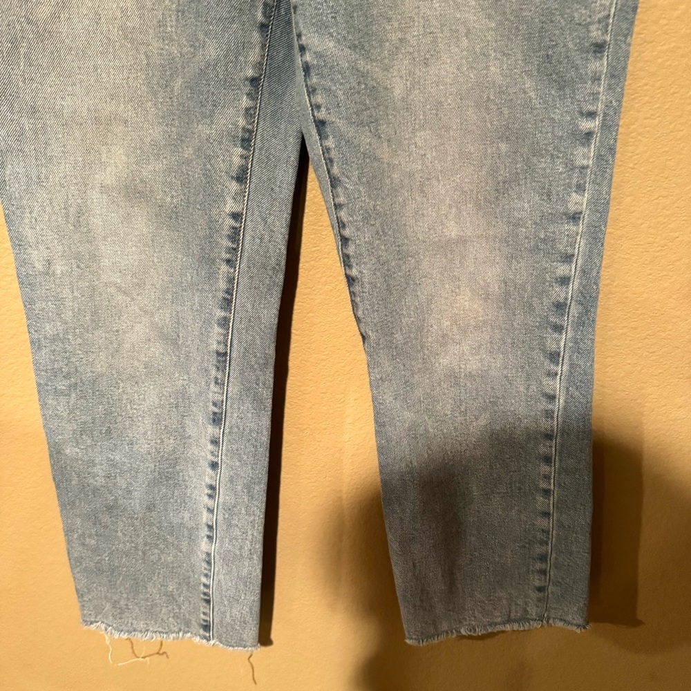 J.Crew Factory High Rise Light Wash Distressed Cropped Straight Jeans Blue 28 - Picture 5 of 6